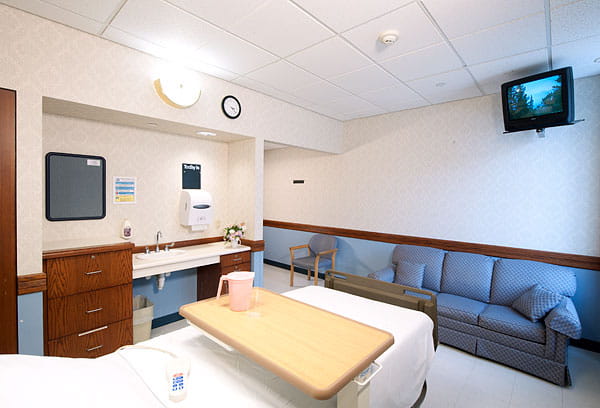 Patient room at UPMC Passavant Inpatient Rehab